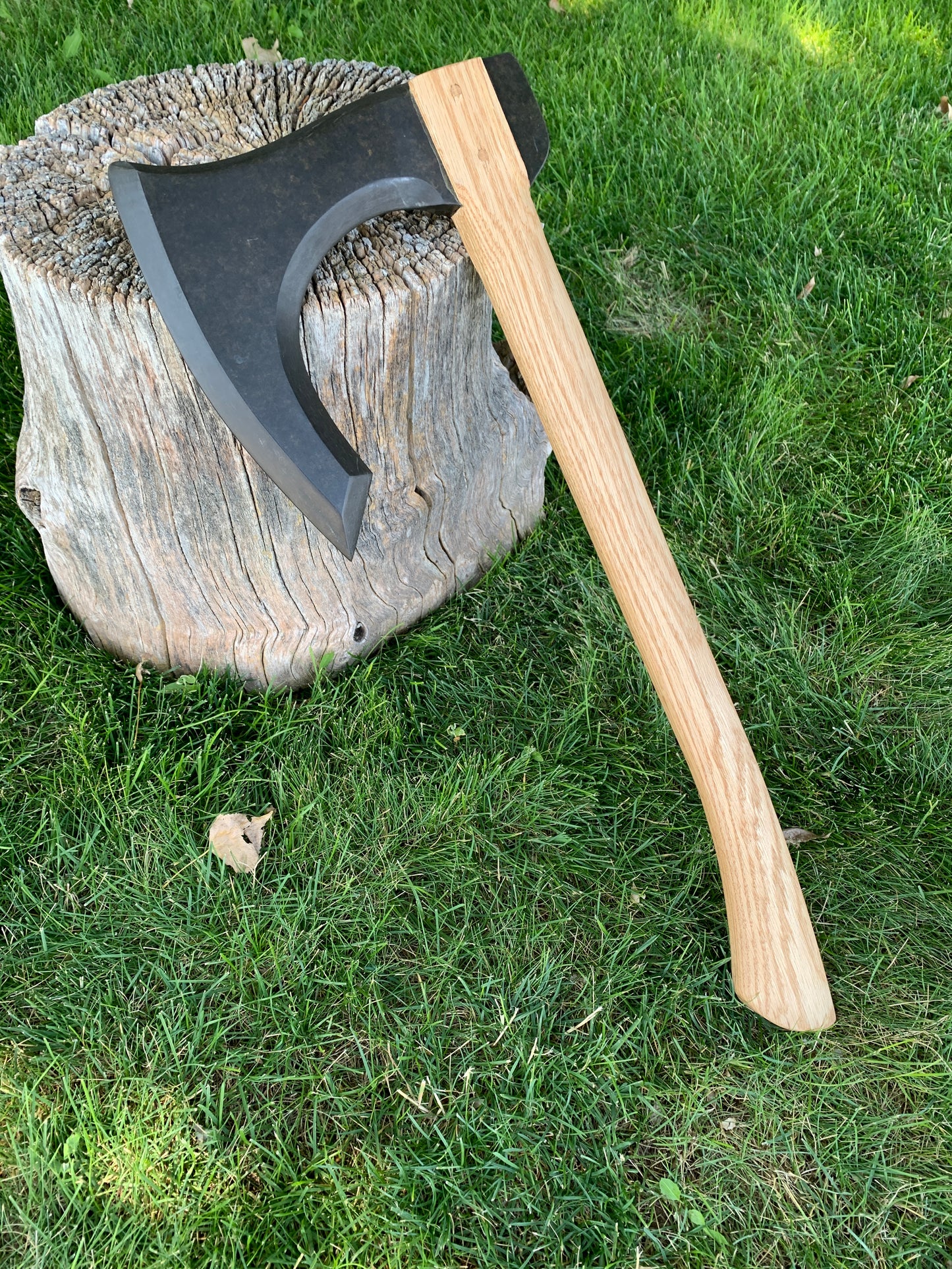 Great Bearded Axe