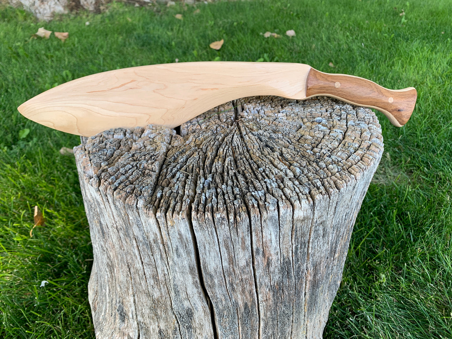 Training Kukri: Maple & Mahogany