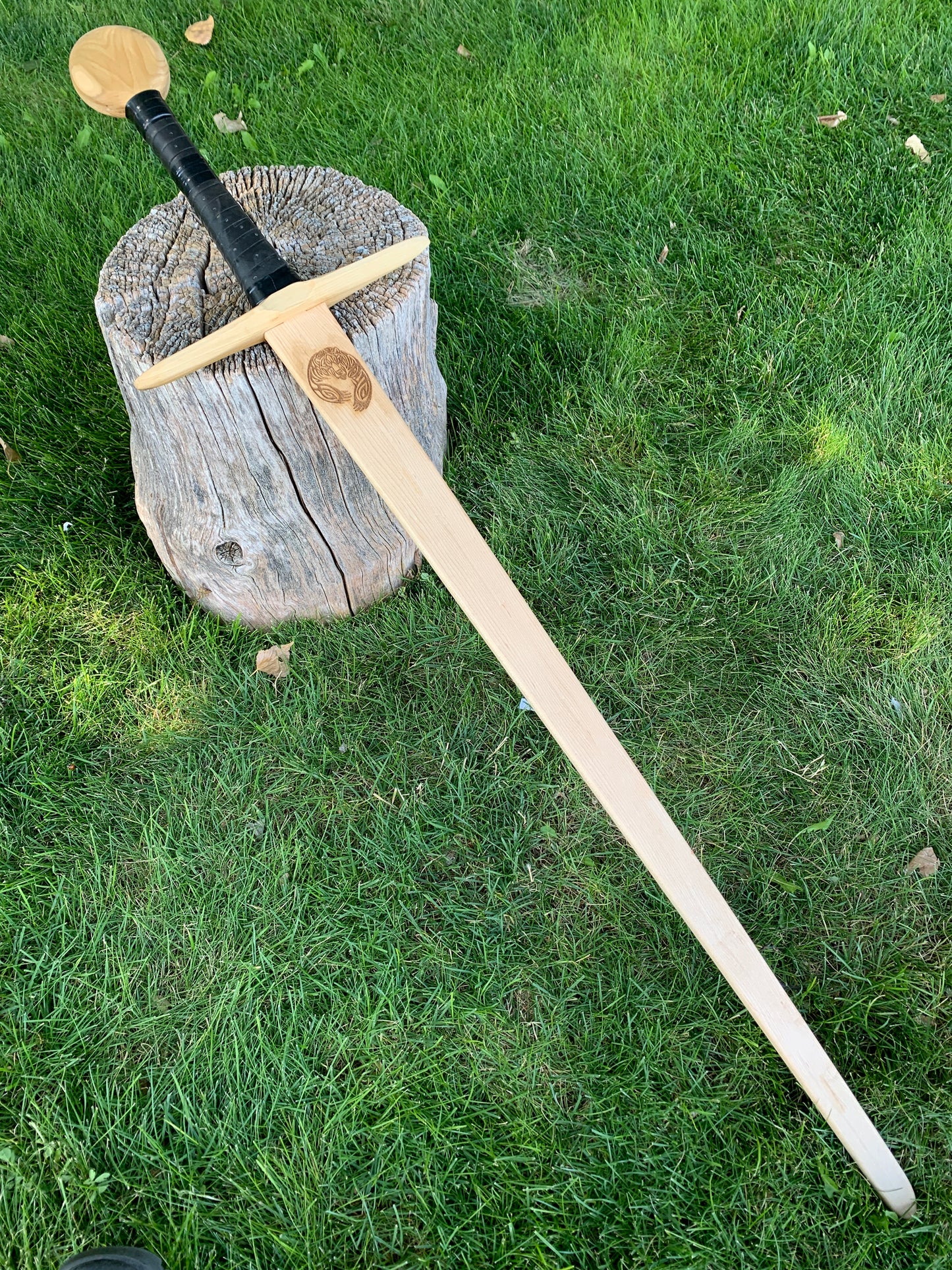 European Long Sword - Bear