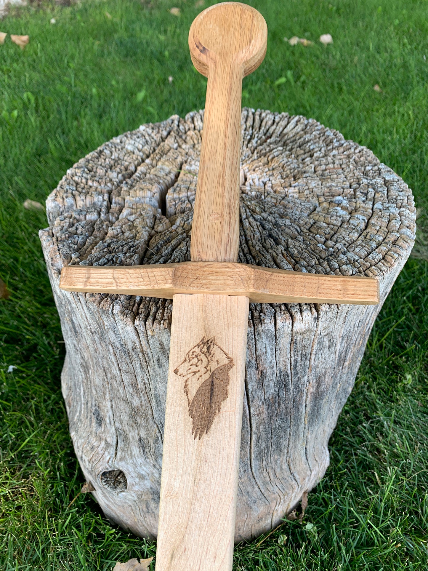 European One Handed Sword - Wolf & Raven